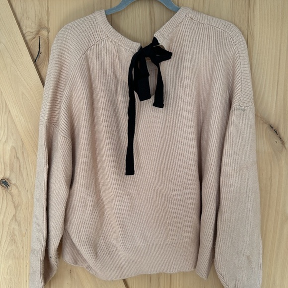 Sweater - Picture 2 of 3